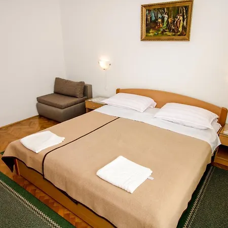 & Albina Pensjonat 3*