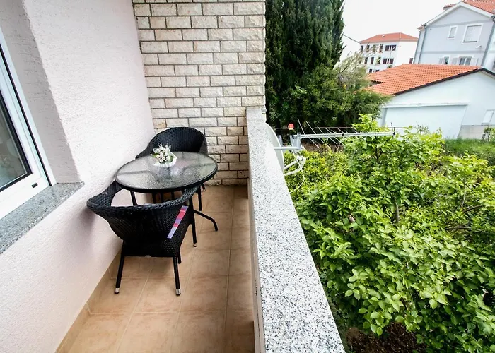 Pensjonat & Albina 3*