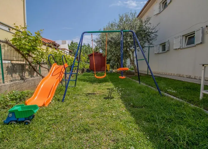 Pensjonat & Albina 3*