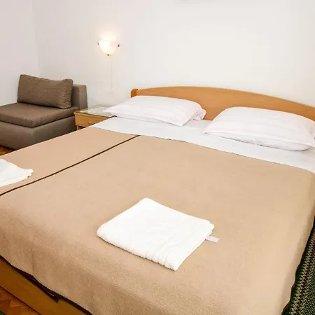 Rooms&apartment Albina Gasthuis