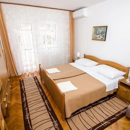 Rooms&apartment Albina