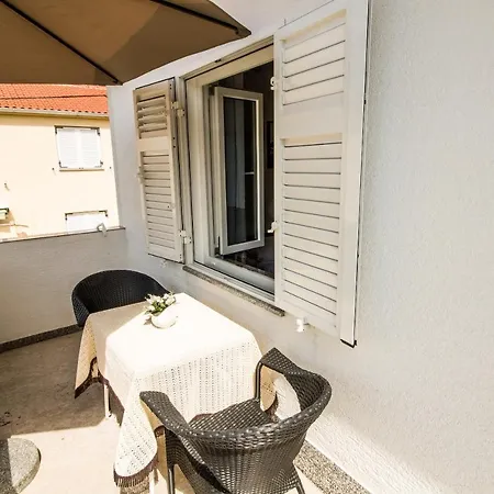 Casa de hóspedes & Albina