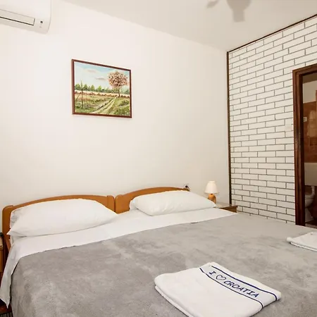 Casa de hóspedes & Albina 3*