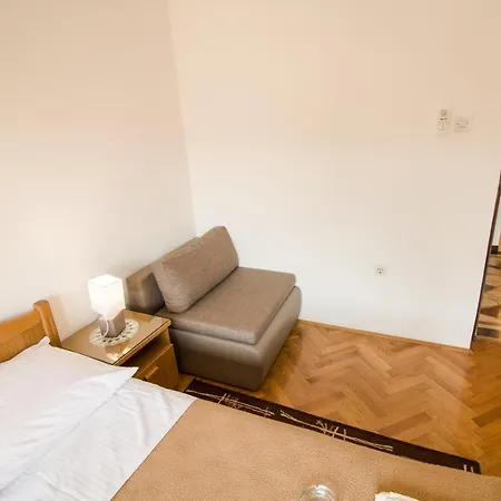 Casa de hóspedes & Albina Baška